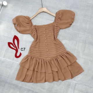 Jumpsuit voan xếp ly bèo tầng nút bọc