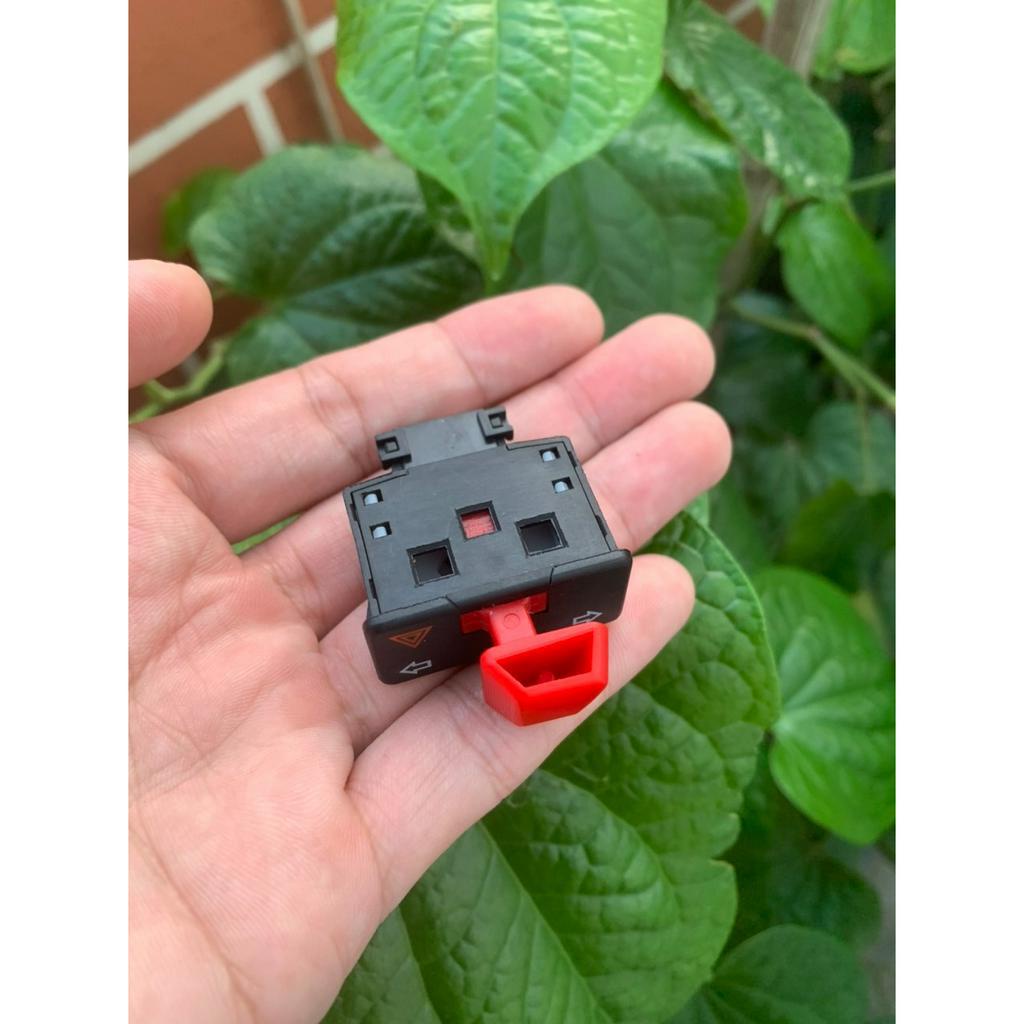 Công tắc hazard cho SH 2012-2016 , SH việt nam nháy cả 4 bóng