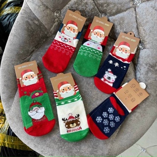 5 đôi tất noel cho bé 1-9 tuổi