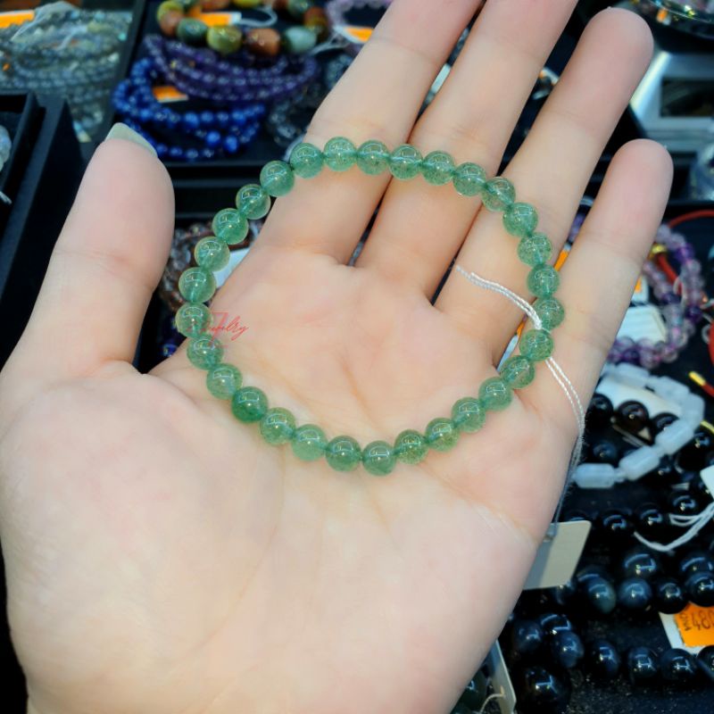 1 hạt đá màu dâu xanh