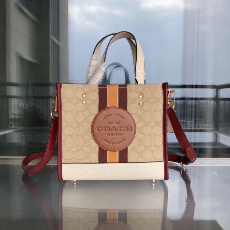 TNS - Túi tote form vuông hottrend Coashi field dempsey tote-chất canvas phối da tone màu nâu kem chữ C đặc trưng hãng