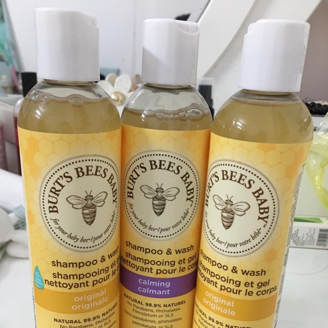Sữa tắm gội 2 in 1 burt’s bees