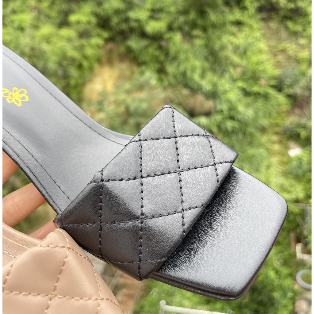 Guốc da mịn quai ngang trần chỉ gót trụ vuông - 3P