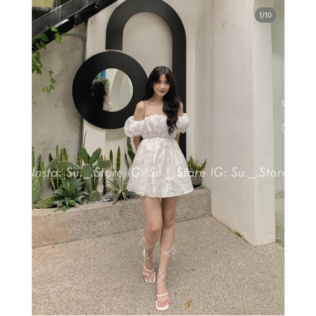Áo trễ vai hoa chìm dáng peplum