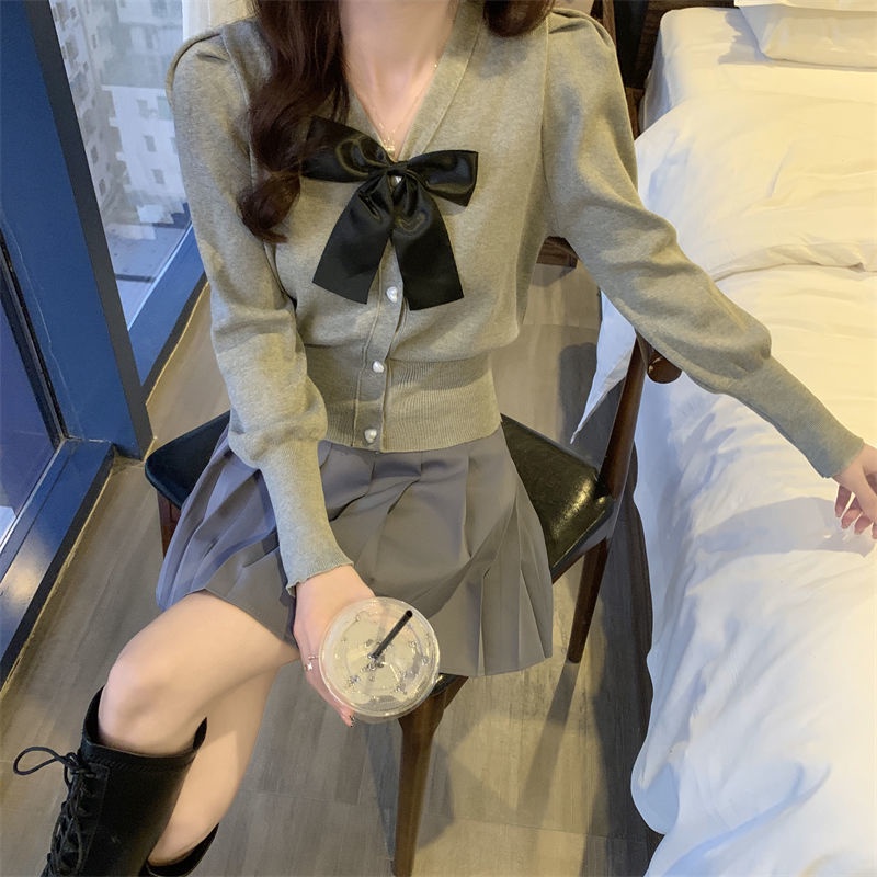 Áo dệt kim Pure Cube dáng rộng cổ chữ V đính nơ màu đen thời trang thanh lịch cho nữ