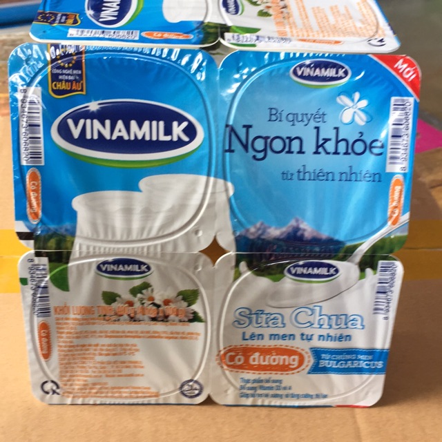 Sữa chua Vinamilk có đường vỉ 4 hộp(mua 12 vỉ tặng 2 hộp lẻ)