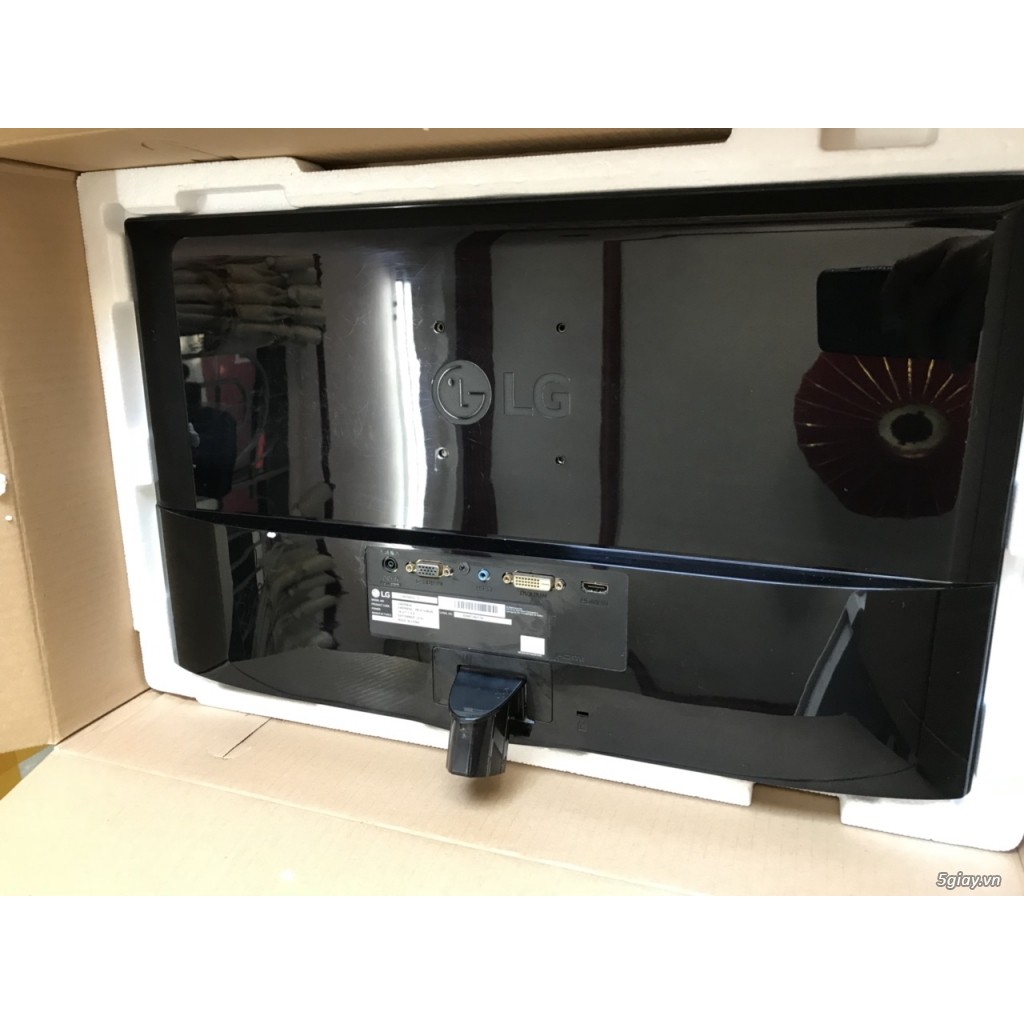 Màn hình LG 24mp68 Full viền Full HD tấm nền LED IPS bảo hành 12 tháng lỗi 1 đổi 1 | BigBuy360 - bigbuy360.vn