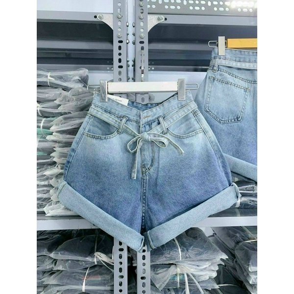 Quần Short Bò Loang Kèm Đai Dây Vải