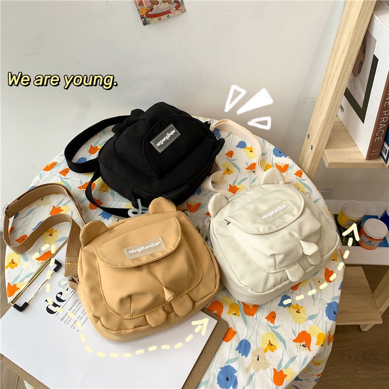 Túi Đeo Chéo Vải Canvas Họa Tiết Mèo Kitty Dễ Thương Phong Cách Nhật Hàn