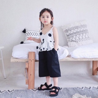 Set chấm bi quần loe