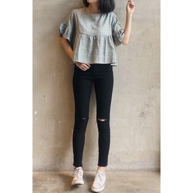 Quần Skinny đen 9 tấc lai tua ( MÓM STORE )