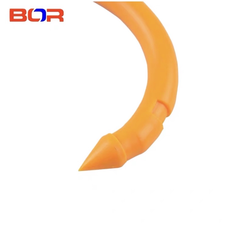 Vòng xỏ mũi bò nhựa Pakistan