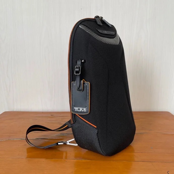 Túi Đeo Ngực Chống Thấm Nước Tumi 373005Túi Xách McLaren co Bằng Sợi carbon Sức Chứa Lớn