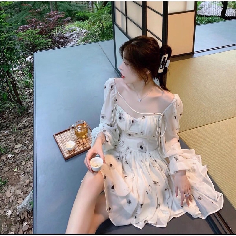 ĐẦM HOA TAY DÀI BO CHUN LƯNG CỘT DÂY CỔ XẾP NGỰC