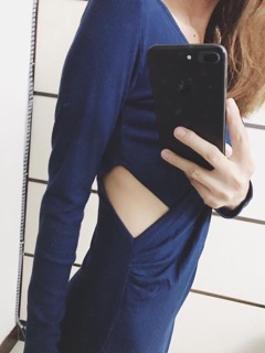 Đầm đắp chéo ngực