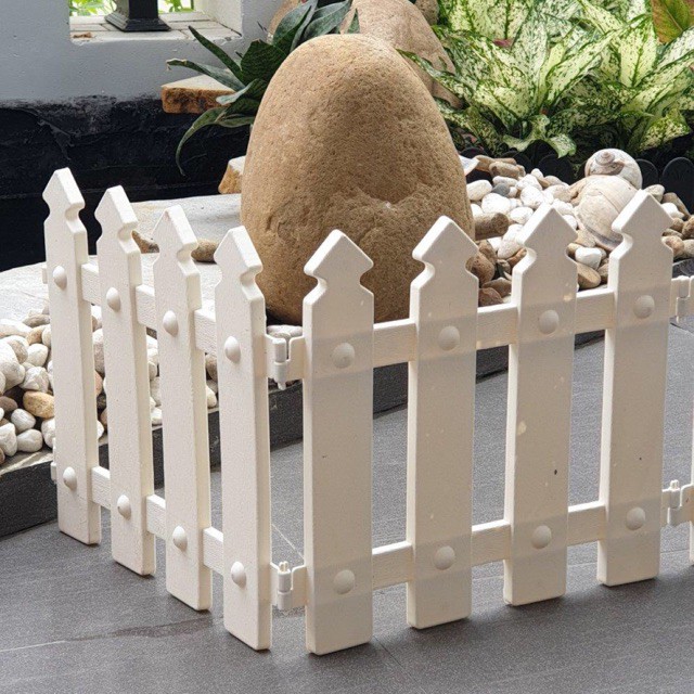 Hàng Rào Nhựa Trang Trí Sân Vườn - Kích Thước 50 x 30 cm