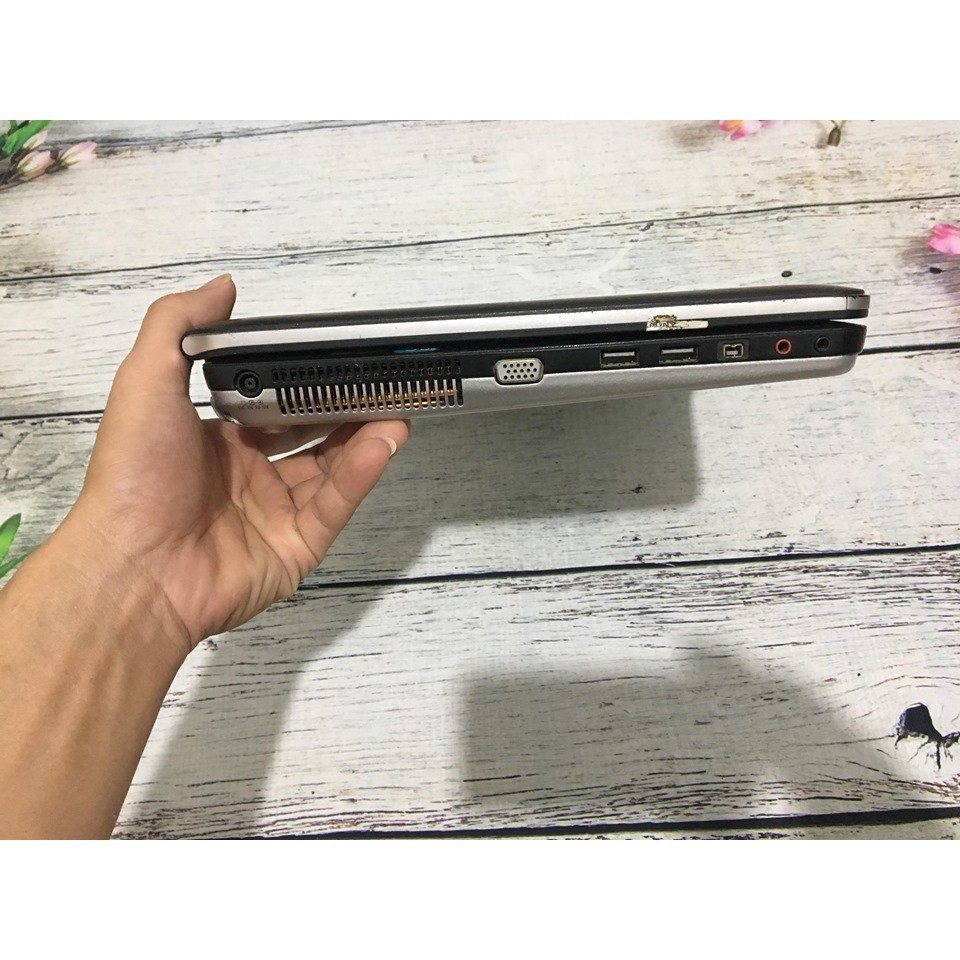 Laptop cũ sony vaio CS chíp co 2 duo, ram 2gb, ổ 160gb, nguyên bản, giá rẻ. | BigBuy360 - bigbuy360.vn