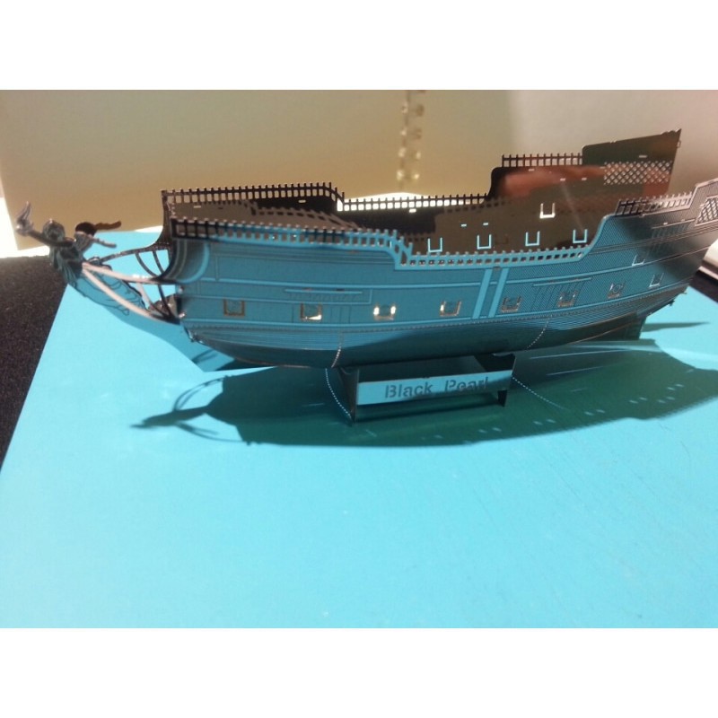 Đồ Chơi Lắp Ráp Mô Hình Thép 3D Piececool Tàu Black Pearl Trong Phim Cướp Biển Carribean