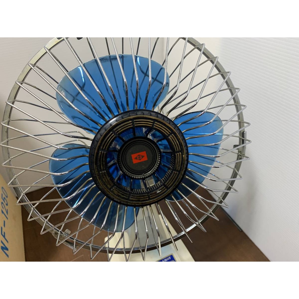 Quạt nội địa Nhật Nichiei NF 1250 đẹp còn thùng giá 1,8tr