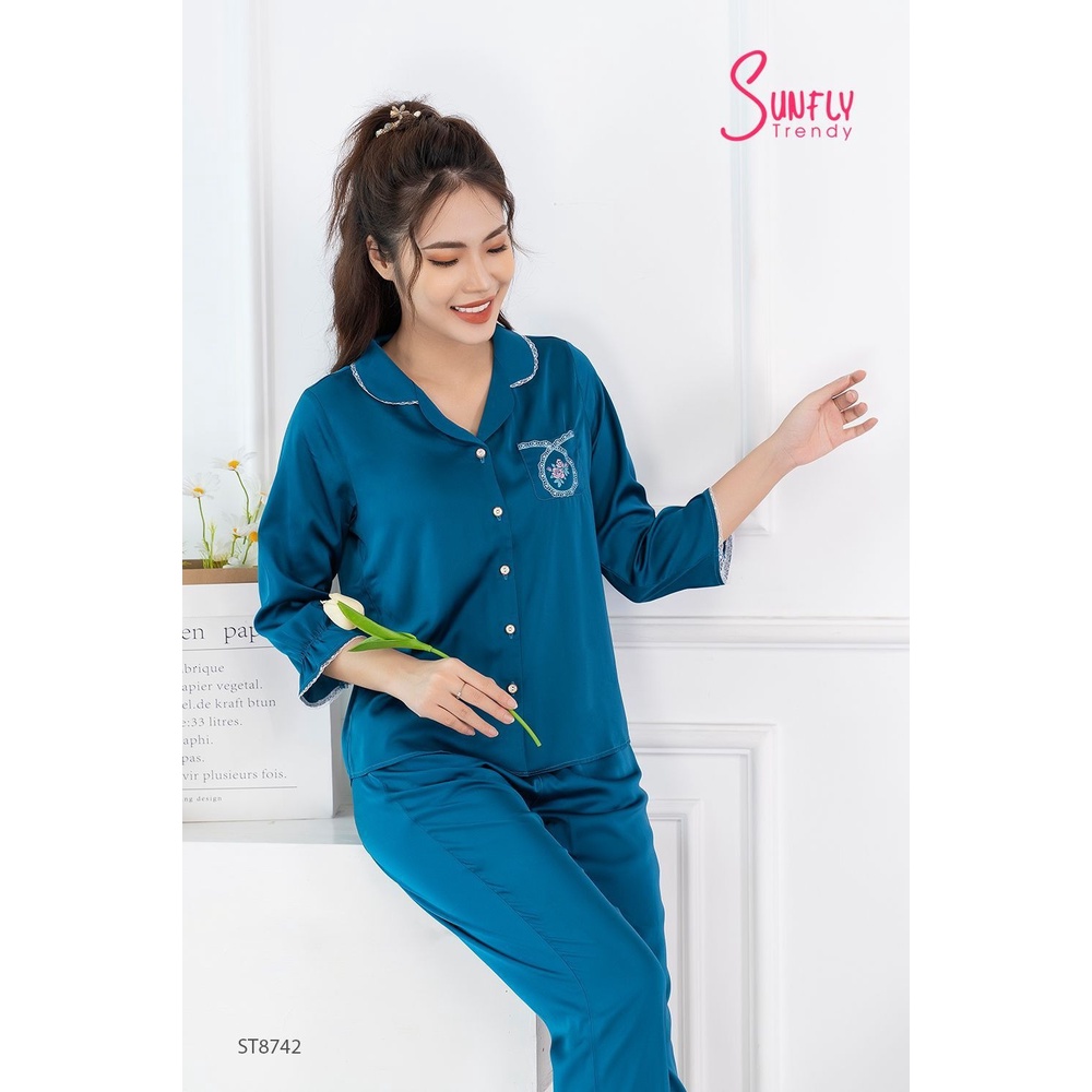 ST8742 - BỘ PIJAMAS LỤA ÁO TAY LỠ QUẦN DÀI