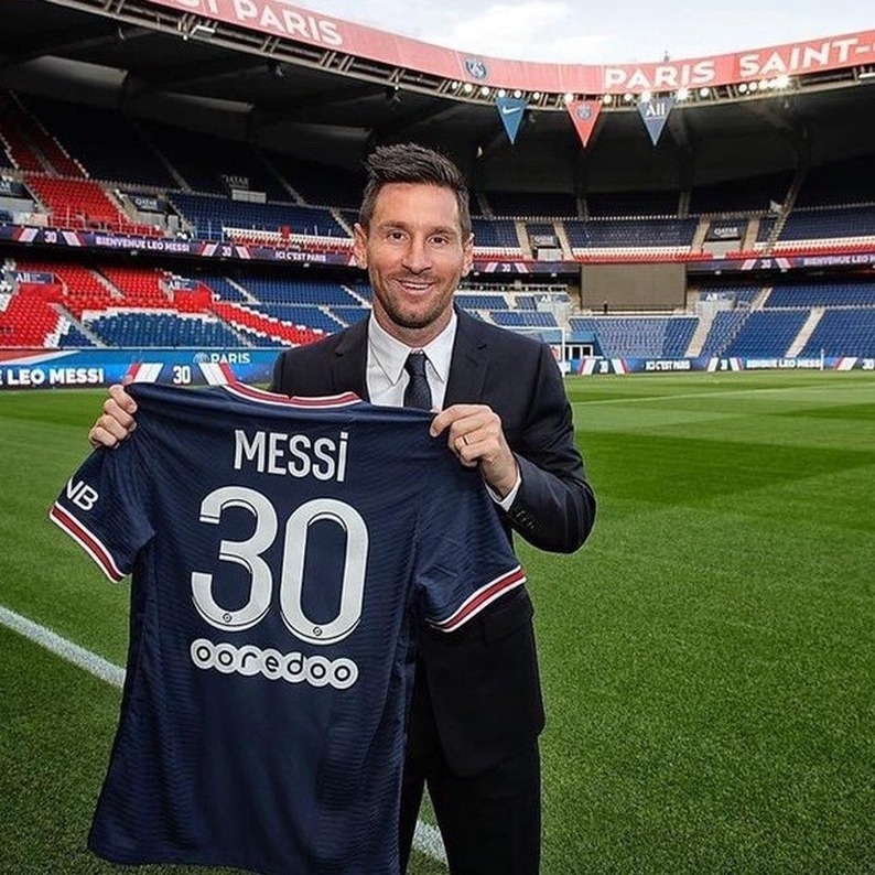 &lt;Trong kho&gt;trọn bộ 2020-2021 PSG Jersey Áo bóng đá sân nhà Áo đá banh sân khách Paris Saint-Germain Áo bóng đá thứ ba Áo tập huấn cho nam Người lớn Áo bóng đá Messi 30&amp; Neymar 10