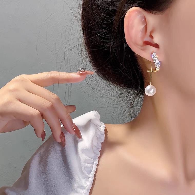 Bông Tai Đính Ngọc Trai Bằng Kim Loại Phong Cách Hàn Quốc Thời Trang Sang Trọng Cho Nữ 2022