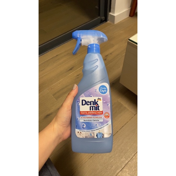 Chai Xịt Thơm Khử Khuẩn Giày, Quần Áo, Nệm, Sofa Denkmit Textilerfrischer Dung Tích 500ml Hàng Nội Địa Đức