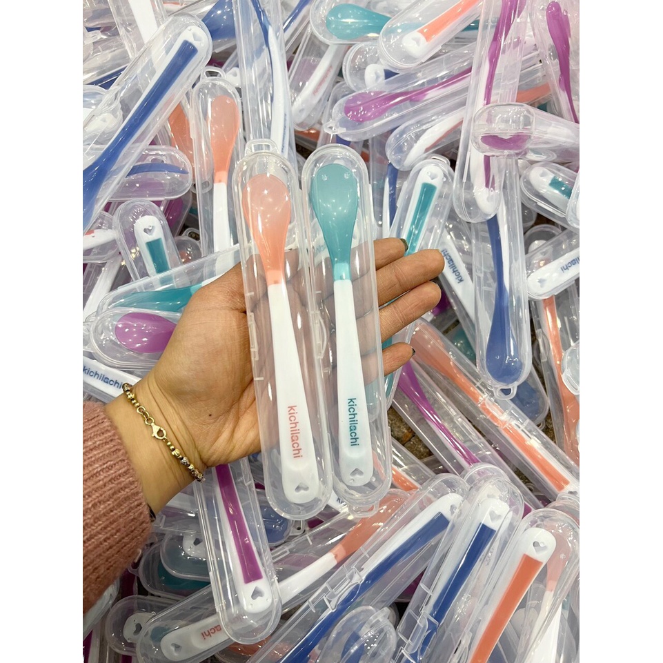 Thìa silicon báo nóng Kichilachi, Muỗng silicon mềm cho bé ănn dặm giúp bé ăn ngoan, ngon miệng