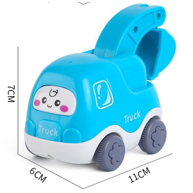 Xe chạy đà cho bé với nhiều mẫu mã đáng yêu phù hợp cho bé trai bé gái từ 1 2 3 tuổi với chất liệu nhựa nhẵn mịn