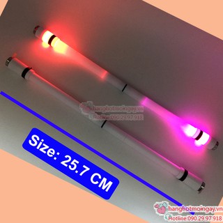 Bút dài dùng để quay cao cấp có đèn  N686