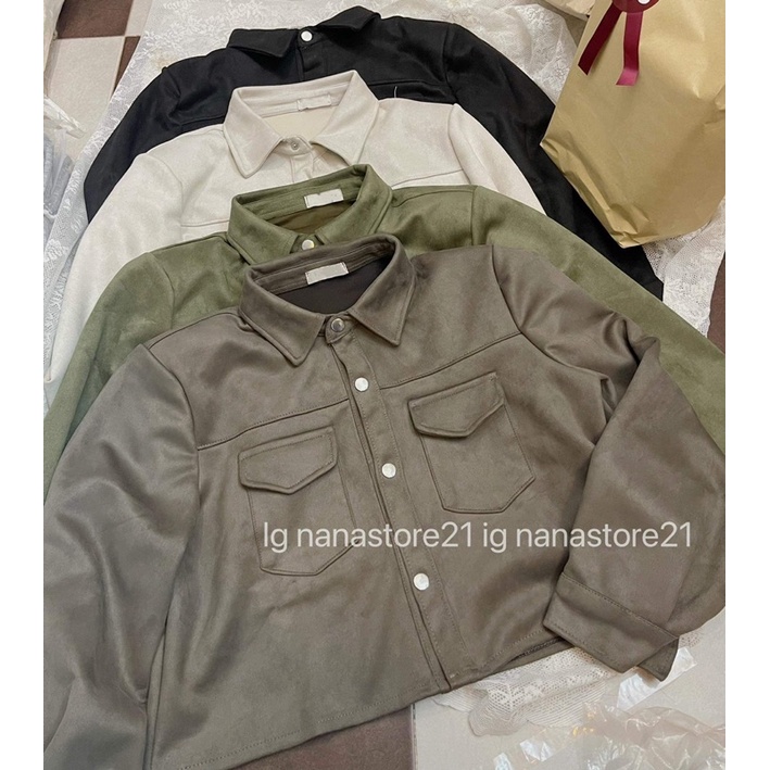 Áo khoác croptop da lộn có túi Nana21 Nanastore21