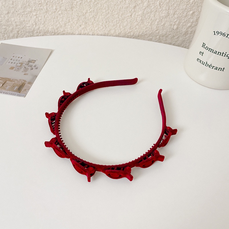 Kẹp tóc mái phong cách Hàn Quốc dành cho nữ