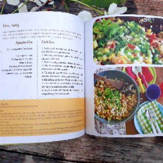 Sách - Ăn dặm không phải là cuộc chiến