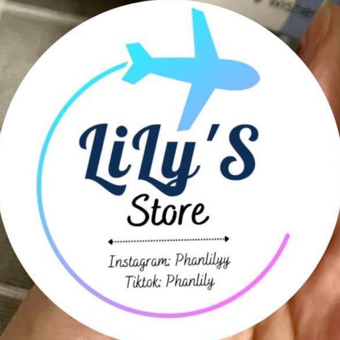 Lily’s Store On Air, Cửa hàng trực tuyến Shopee Việt Nam