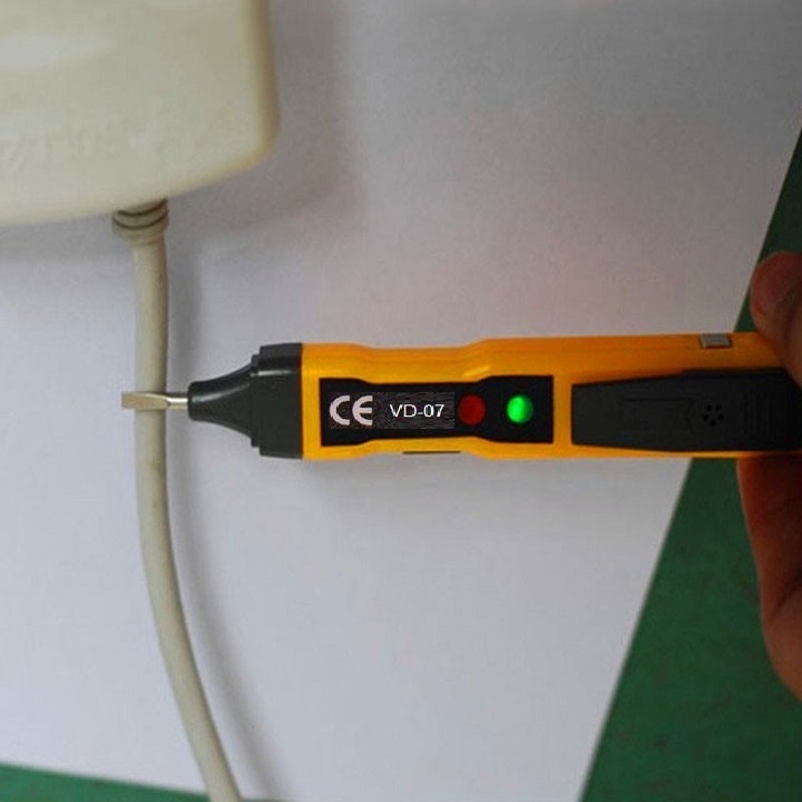 VÍT THỬ ĐIỆN KHÔNG TIẾP XÚC ÂM BÁO THÔNG MINH - cb811