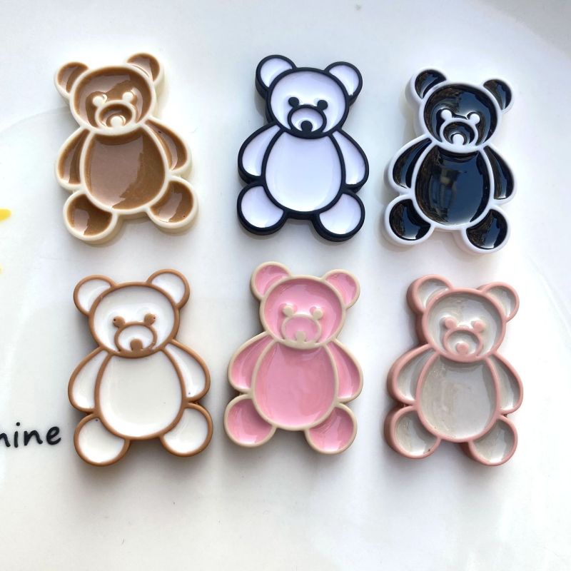 Set 10 Nút Nhựa Hình Gấu Uống Trà Sữa Trang Trí Ốp Điện Thoại