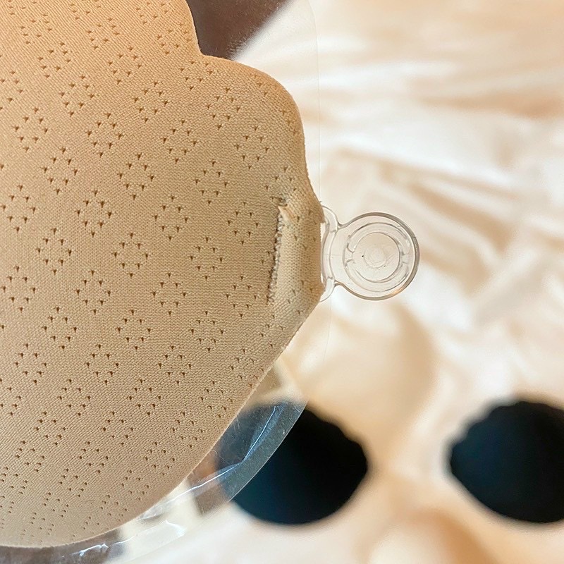 Áo dán ngực Embra đệm bàn tay nâng ngực khuy cài giữa mút thông hơi EBPK13