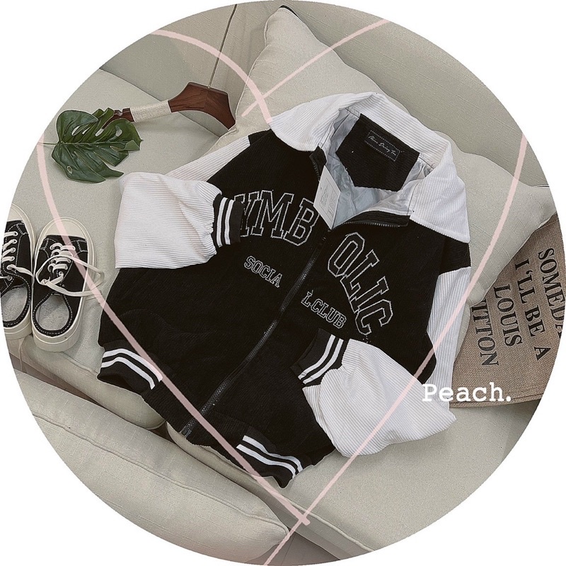 Áo khoác nhung tăm thêu chữ hai lớp tay trắng