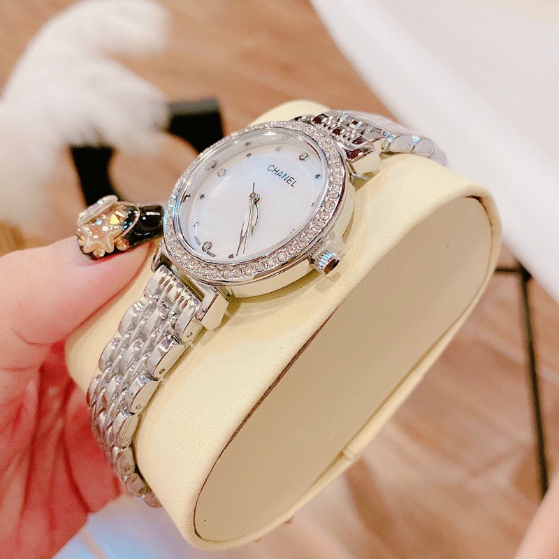 Đồng Hồ Nữ Thời Trang Chanel Dây Thép Không Gỉ Đeo Tay Cao Cấp Chống Nước Viền Kim Loại | BigBuy360 - bigbuy360.vn