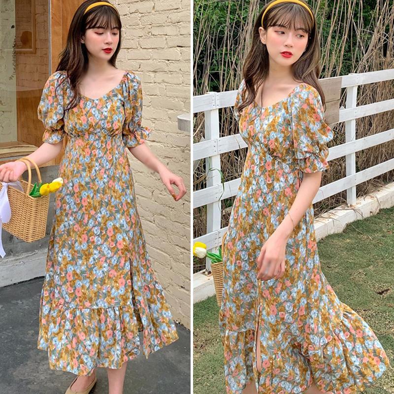 Đầm Hai Dây Họa Tiết Hoa Thiết Kế Xẻ Tà Quyến Rũ