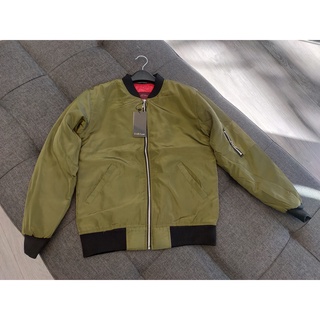 Áo khoác Bomber gió Nam trần trám lót đỏ Zara Man VNXK