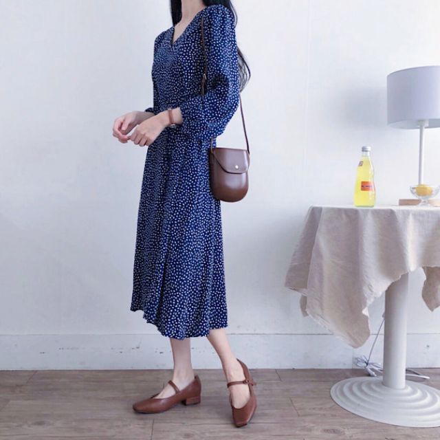 Đầm tiểu thư tay dài chấm bi nơ lưng
