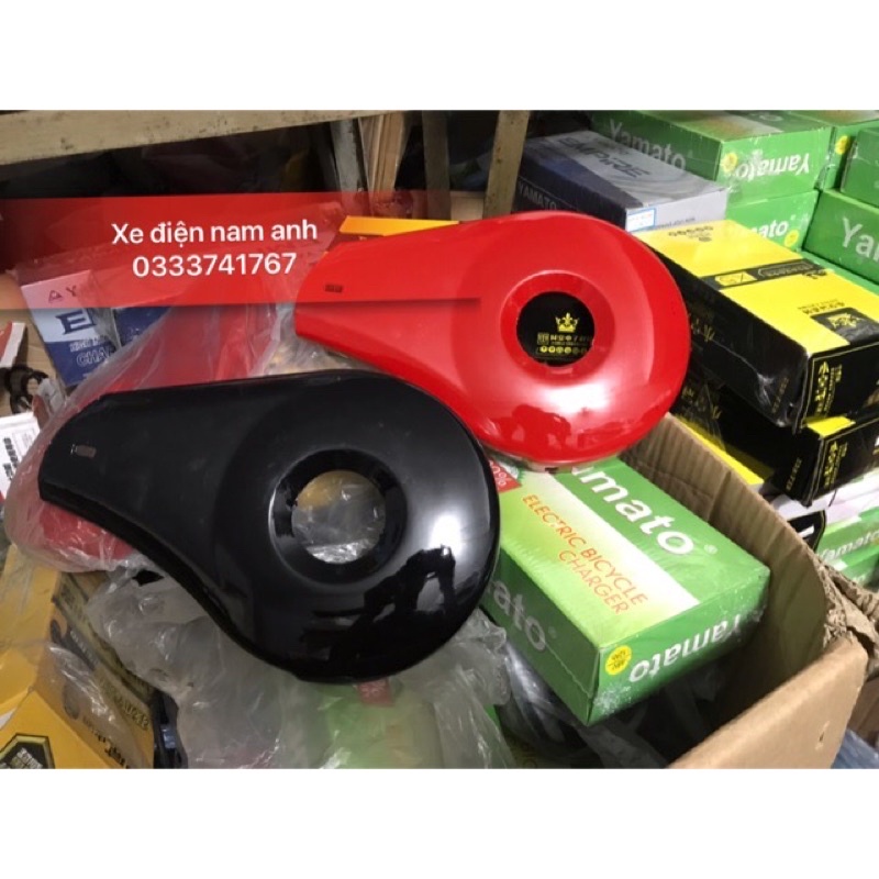 Nhựa chắn xích xe điện m133 chính hãng