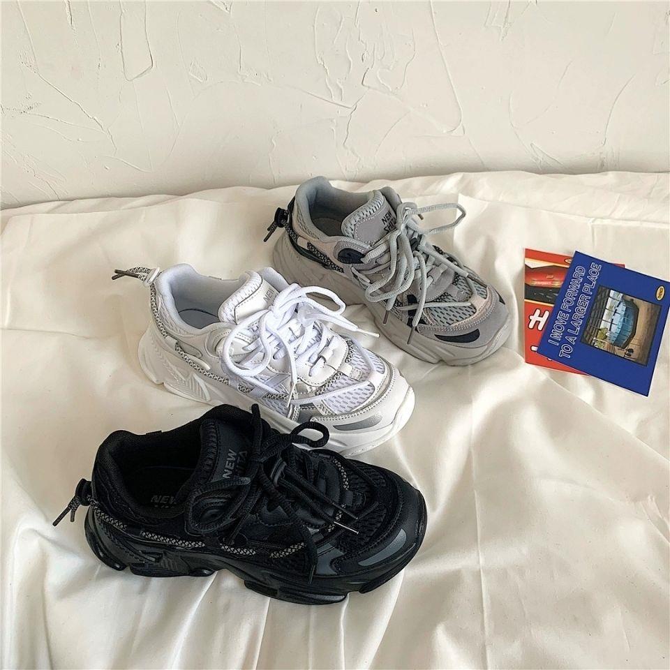 Giày Thể Thao Màu Đen Phong Cách Hàn Quốc Cá Tính Cho Nữ