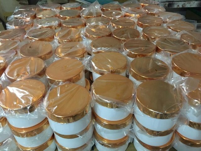 Hũ kem body 100gr nắp xi vàng