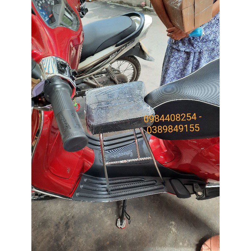 Ghế ngồi xe máy cho bé xe Vespa LX - GTS - Vespa Sprint - Primavera không tựa