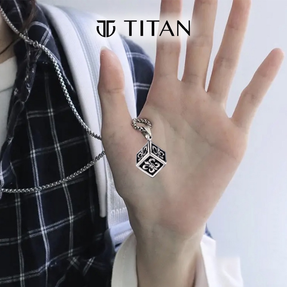 Dây Chuyền Nam Nữ CH, Vòng Cổ Chrome Hearts Bông Hoa Iris Màu Đẹp Như Bạc 925 Cube Dice Dạng Khối Vuông TITAN SHOP