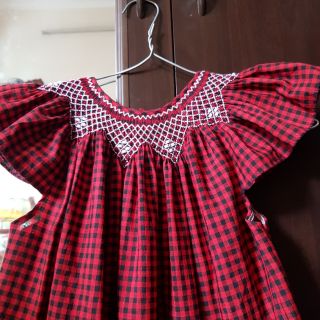 Đầm smock caro đỏ