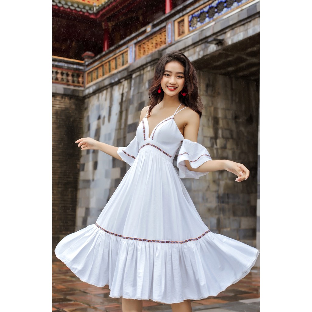 [Mã SKAMSALEP6 giảm 10% tối đa 100K đơn 150K] SÒ VINTAGE - SMEE Đầm hai dây rớt vai viền thổ cẩm