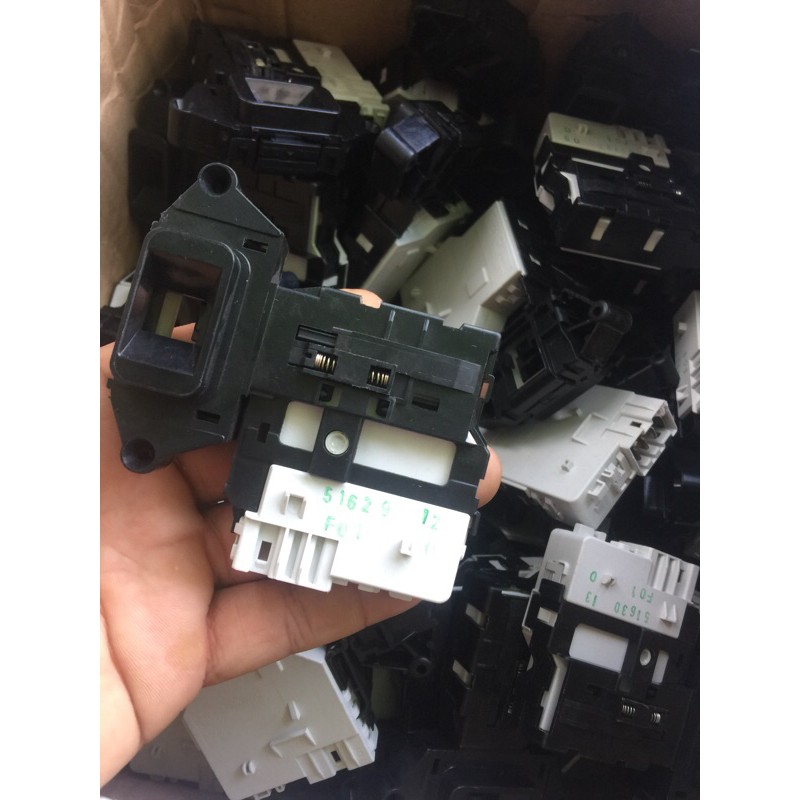 Khoá cửa máy giặt Lg lắp nhiều model